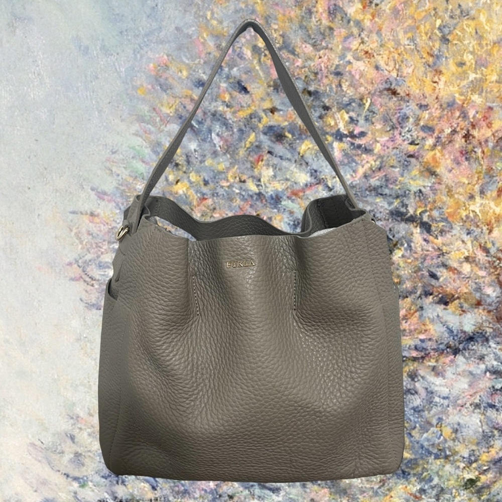 Like New FURLA Capriccio Pebbled Hammered soft grey leather Shoulder Bag